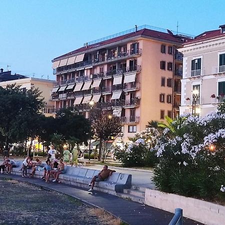 Stabiae Blu Apartment Castellammare di Stabia Ngoại thất bức ảnh